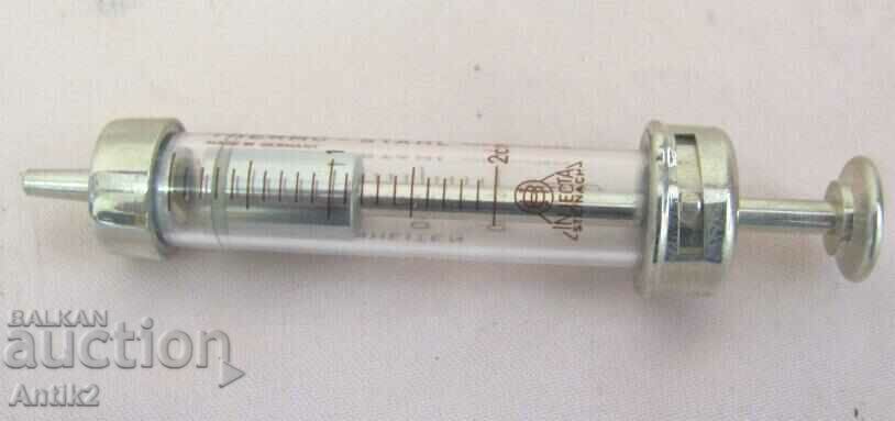 Delivery of WWII Medical Syringe 2 cc INJECTA Delivery of WWII Medical Syringe 2 cc INJECTA