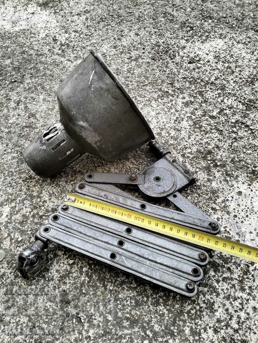 Auction Old industrial lamps Auction Old industrial lamps