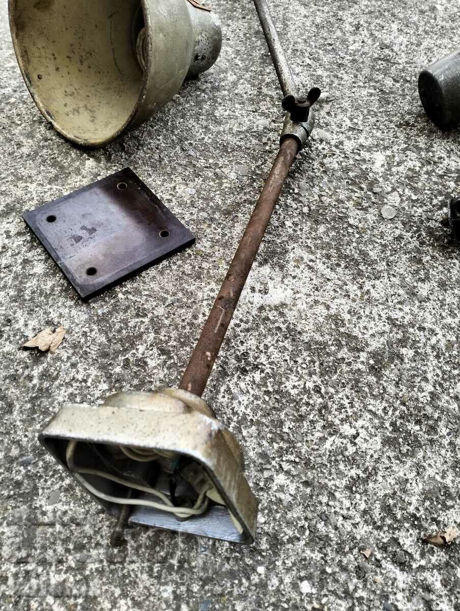 Delivery of Old industrial lamps Delivery of Old industrial lamps