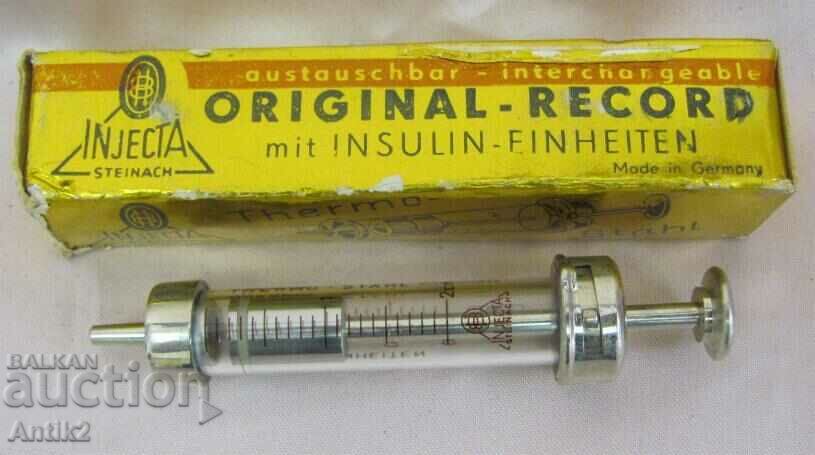 WWII Medical Syringe 2cc INJECTA