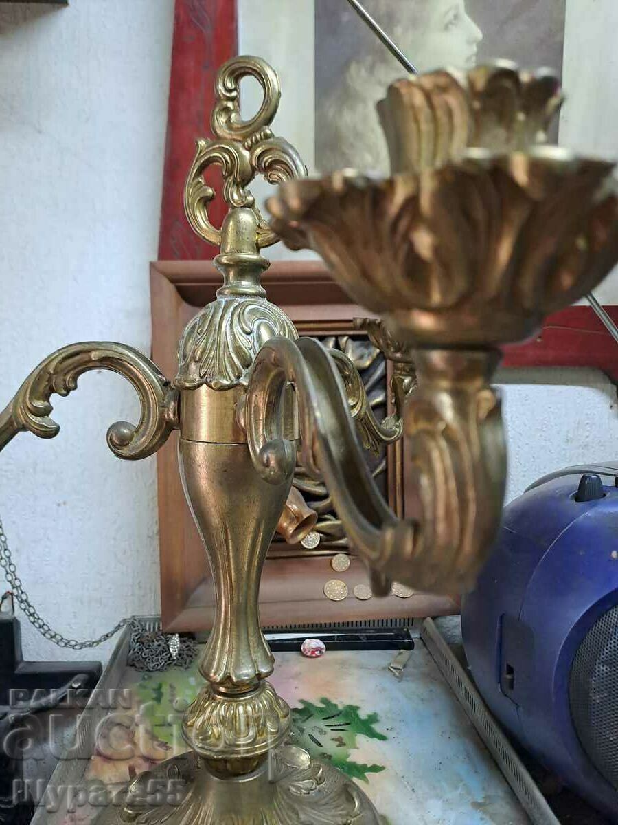 Delivery of An old priest Delivery of An old priest