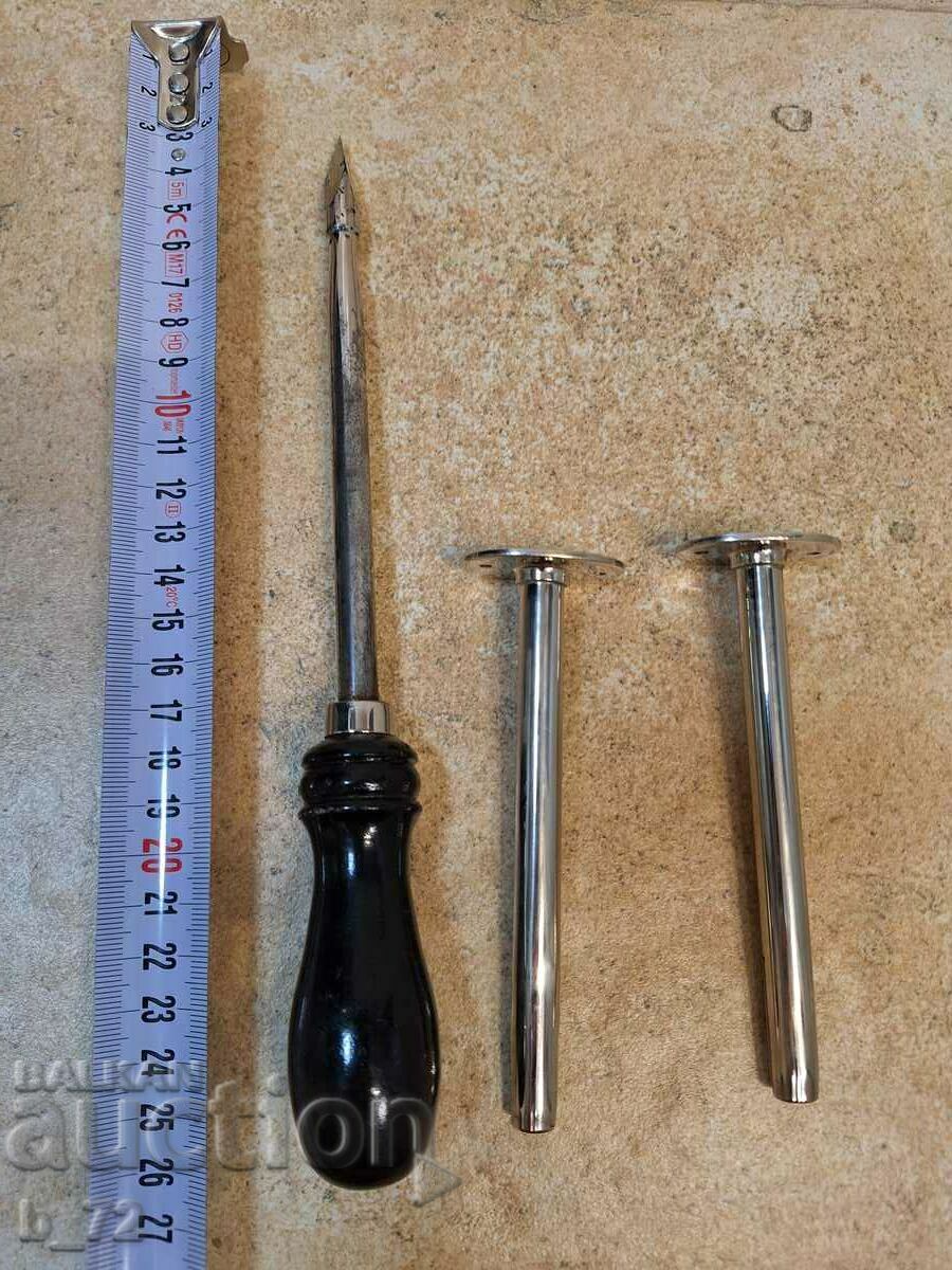 Delivery of Old veterinary medical trocar, stylet, awl, cannulas Delivery of Old veterinary medical trocar, stylet, awl, cannulas