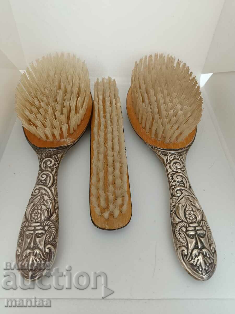 Set of silver brushes marked 1985 Chester with price 450.00 BGN | € 230.08 Set of silver brushes marked 1985 Chester with price 450.00 BGN | € 230.08