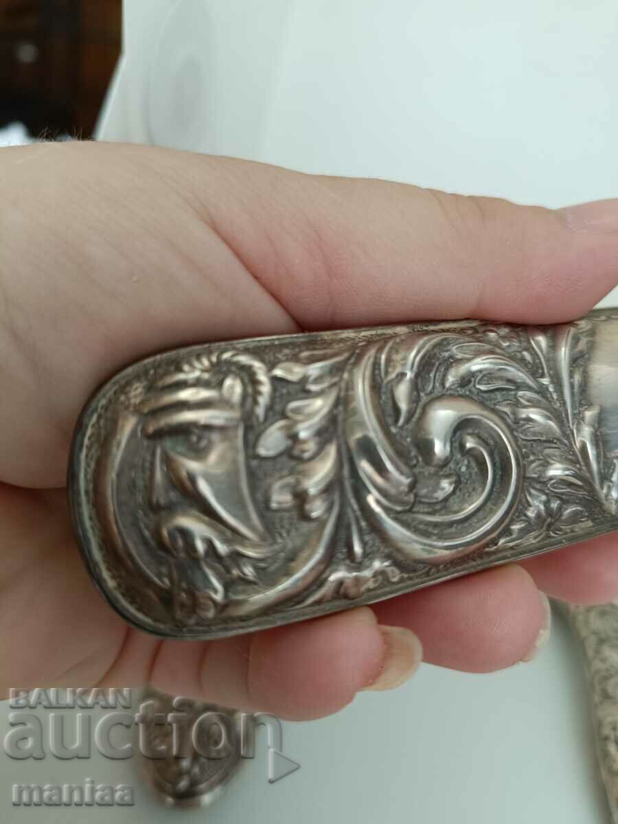 Set of silver brushes marked 1985 Chester - 6 Set of silver brushes marked 1985 Chester - 6