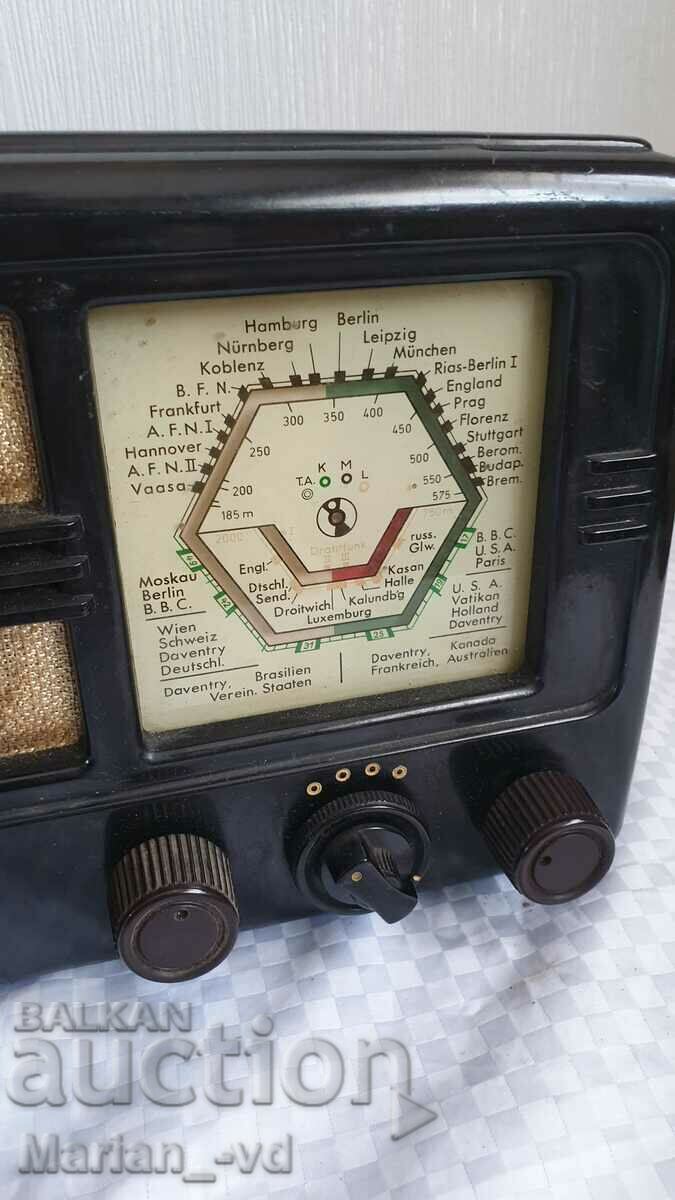 Vintage Bakelite Collectible Radio Köln - Lorenz; Berlin with price 400.00 BGN | € 204.52 Vintage Bakelite Collectible Radio Köln - Lorenz; Berlin with price 400.00 BGN | € 204.52