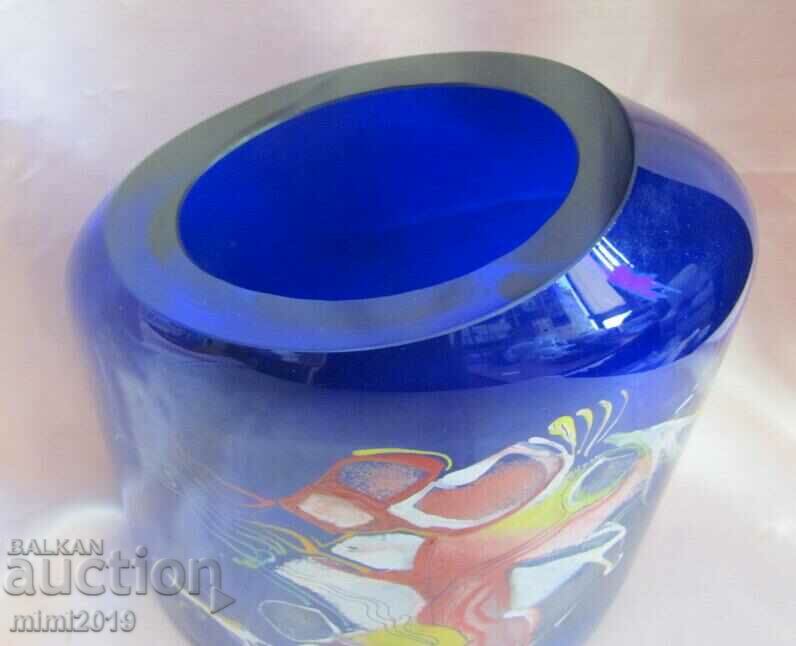 Auction Author's Massive Hand Painted Crystal Vase Auction Author's Massive Hand Painted Crystal Vase