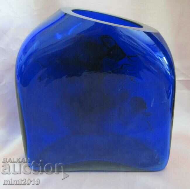 Delivery of Author's Massive Hand Painted Crystal Vase Delivery of Author's Massive Hand Painted Crystal Vase