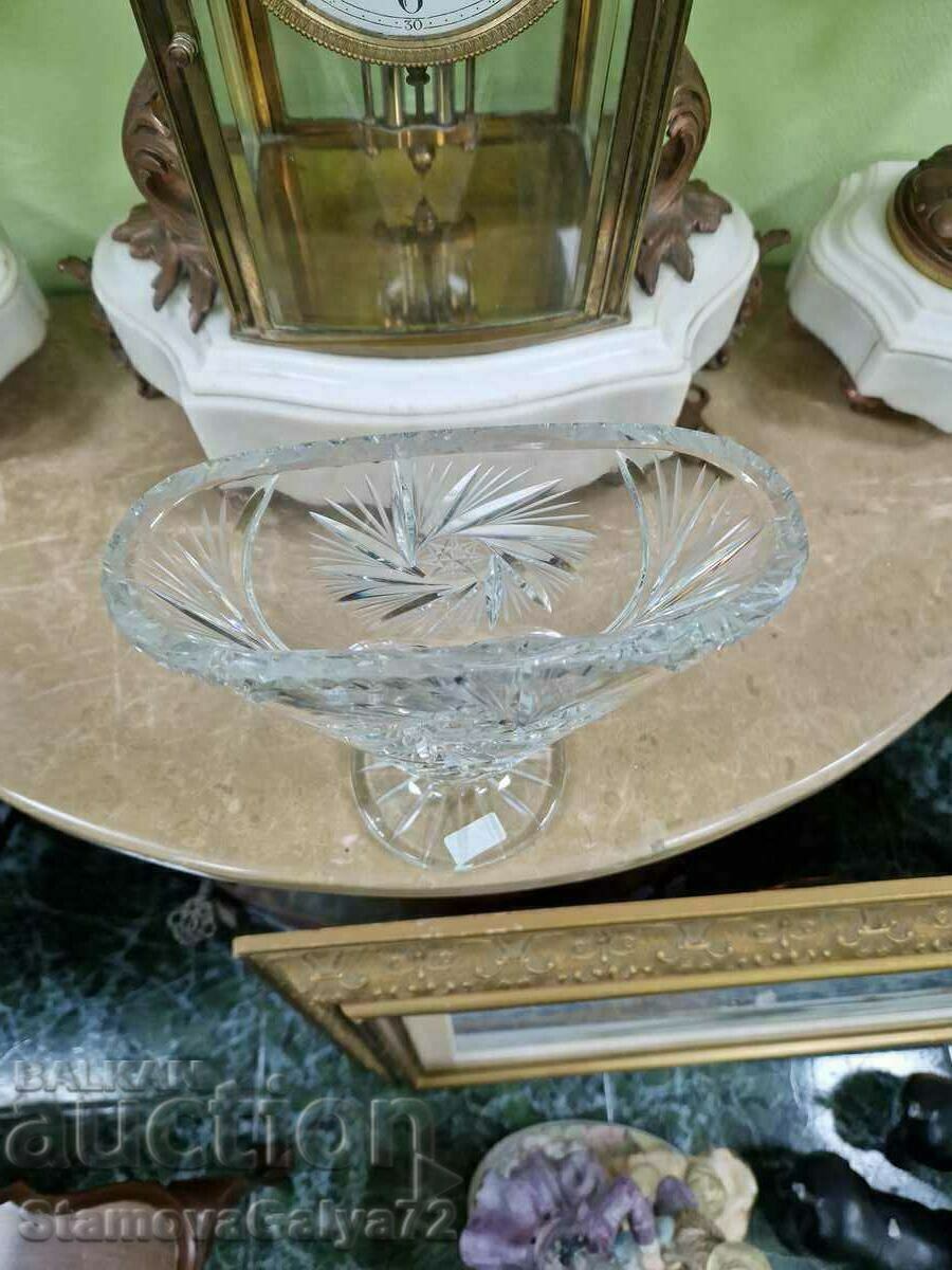 O vază antică de cristal incredibil de frumoasă - 7 O vază antică de cristal incredibil de frumoasă - 7