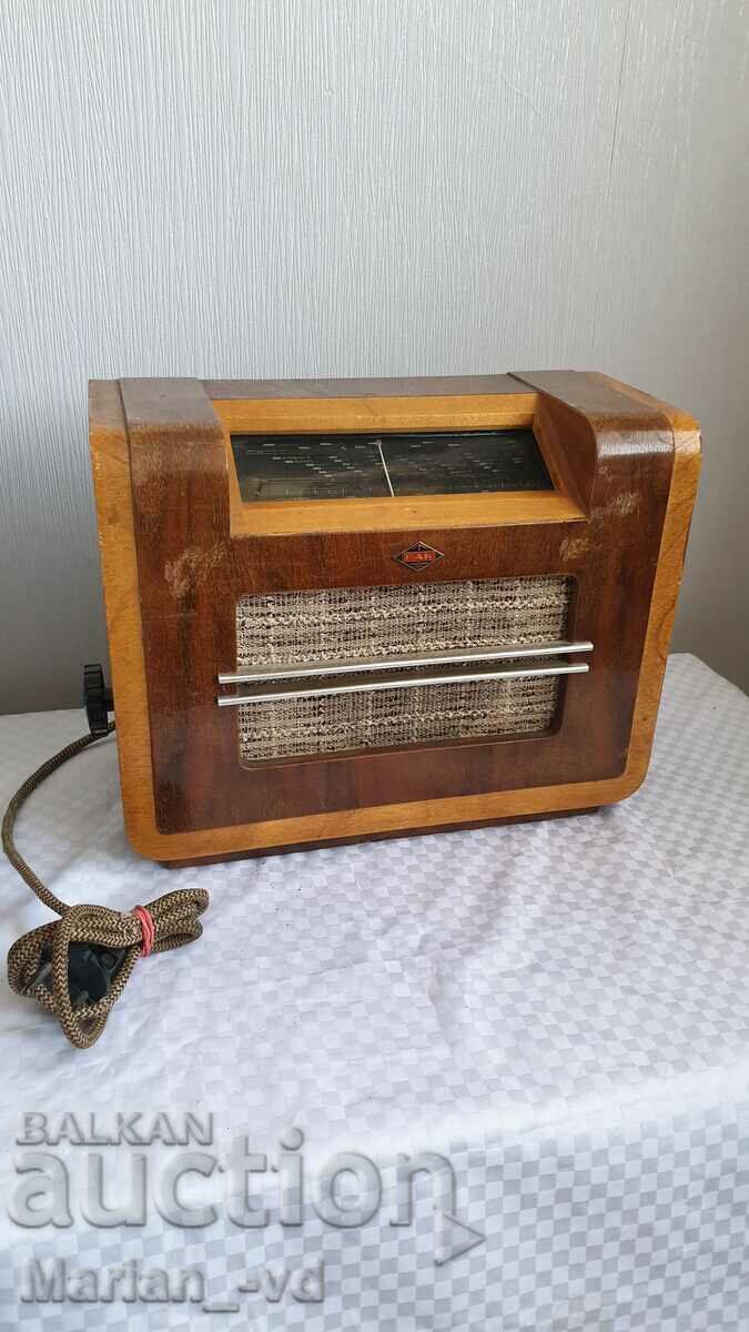Old radio EAK RADIO Super 64/50 GW