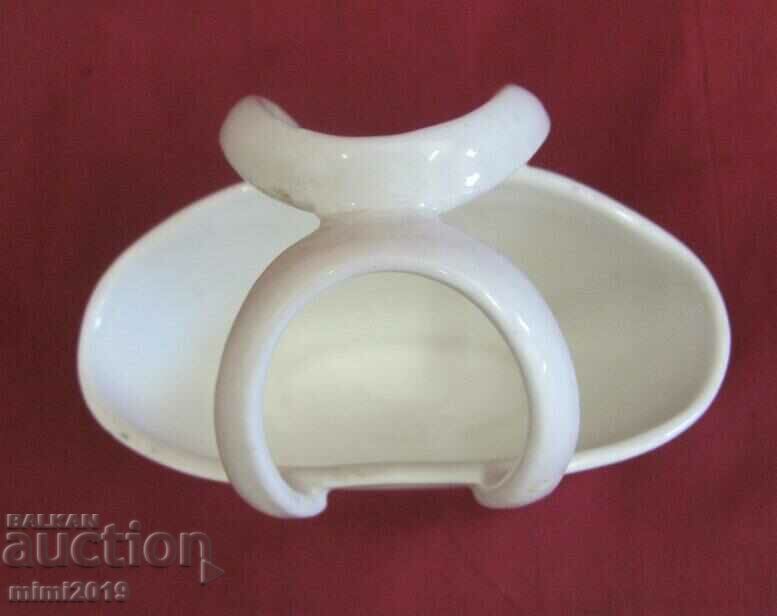 Delivery of Vintich Porcelain Basket, Decoration Paris