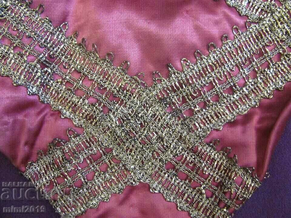 Auction Vintich Silk Belt Auction Vintich Silk Belt