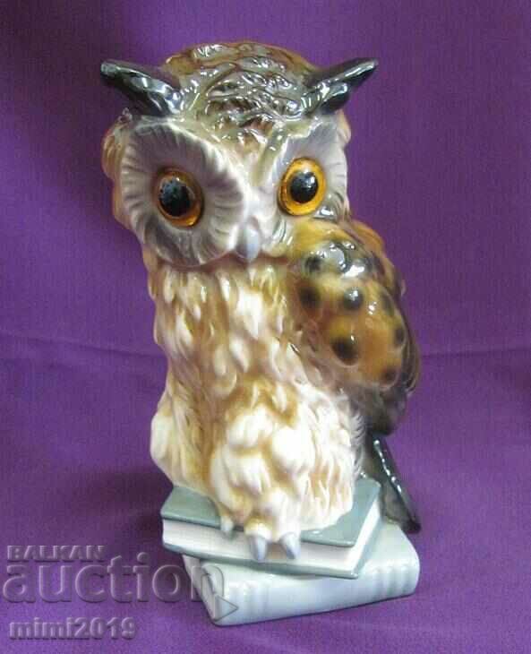 19th century Porcelain Lamp - Owl with price 500.00 BGN | € 255.65 19th century Porcelain Lamp - Owl with price 500.00 BGN | € 255.65