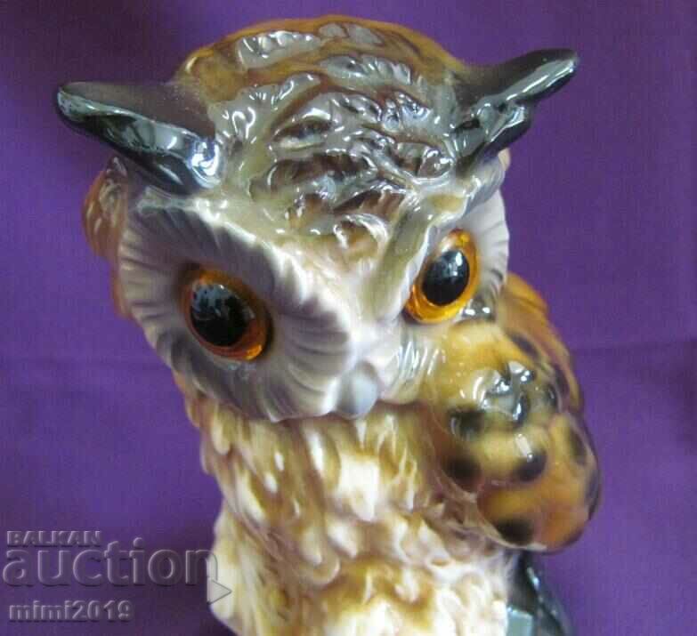 Auction 19th century Porcelain Lamp - Owl Auction 19th century Porcelain Lamp - Owl