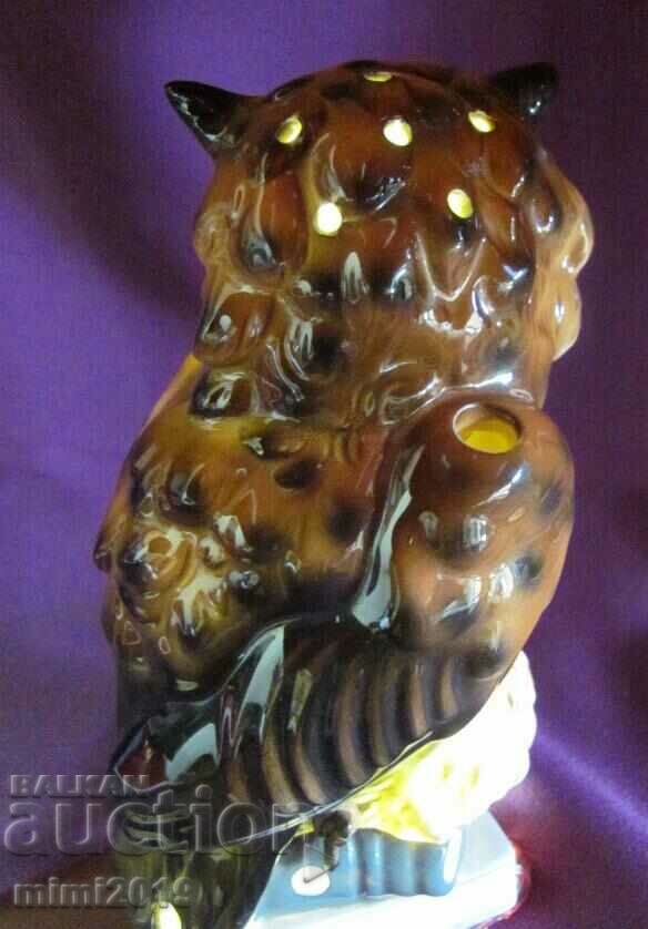 Delivery of 19th century Porcelain Lamp - Owl Delivery of 19th century Porcelain Lamp - Owl