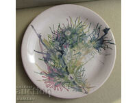 Wall decorative plate 23 cm hand decorated, excellent