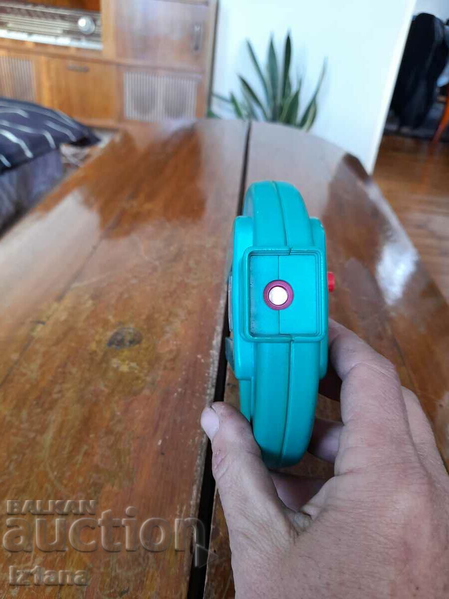 Auction Old cinema viewer Kolobok Auction Old cinema viewer Kolobok