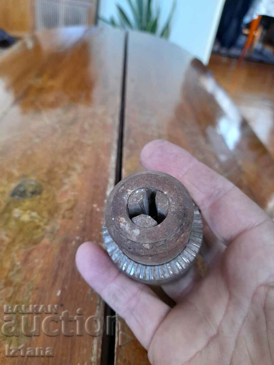 Drill chuck with price 18.00 BGN | € 9.20