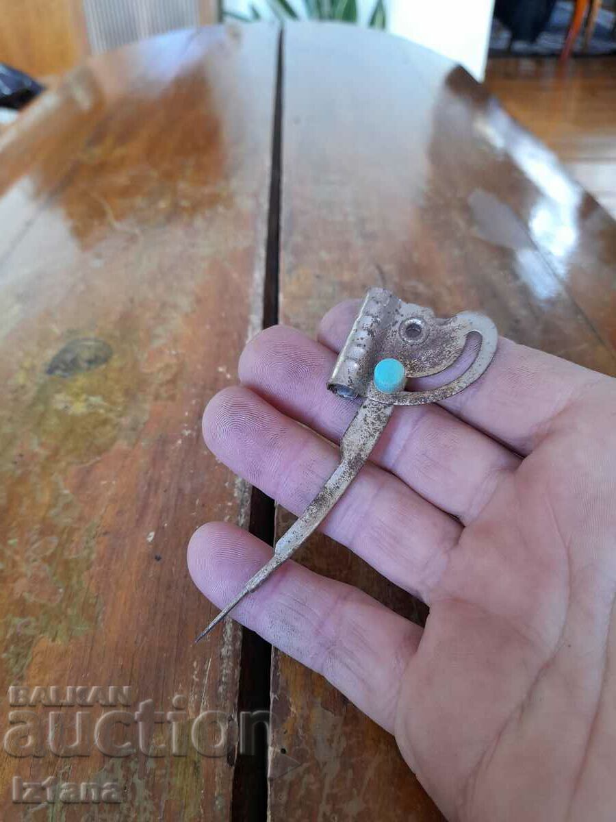 Busolă veche cu preț 6.00 BGN | € 3.07