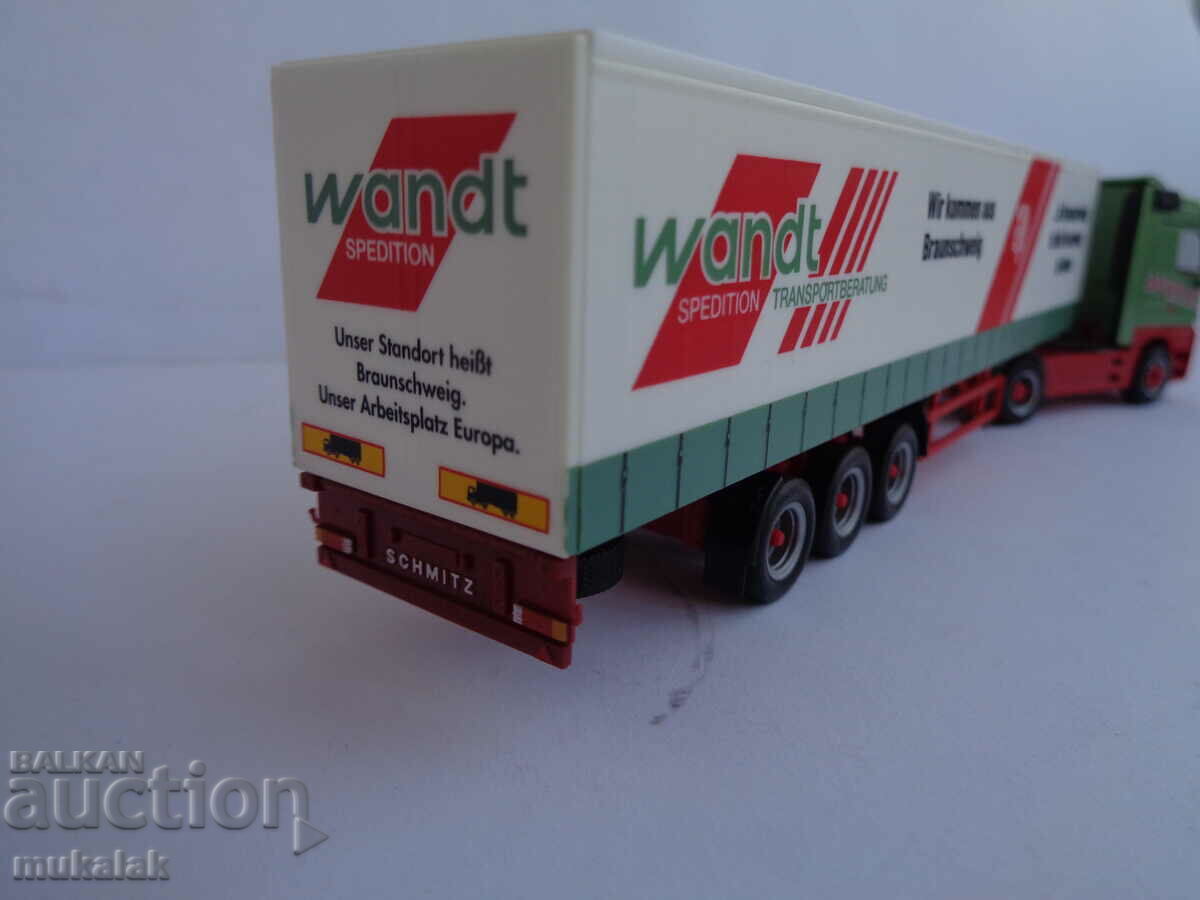HERPA H0 1/87 MERCEDES BENZ ACTROS TRUCK MODEL TROLLEY - 5 HERPA H0 1/87 MERCEDES BENZ ACTROS TRUCK MODEL TROLLEY - 5