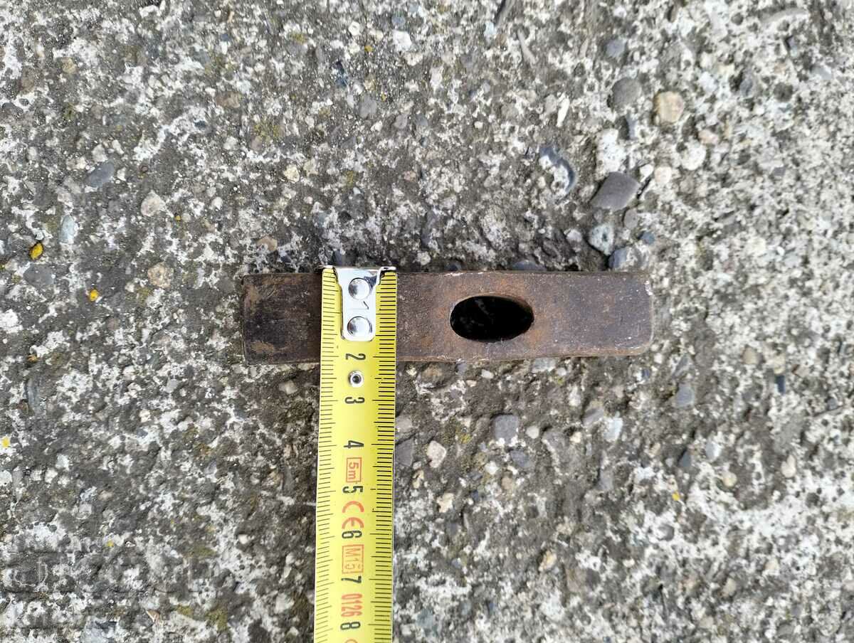 An old hammer with price 9.99 BGN | € 5.11