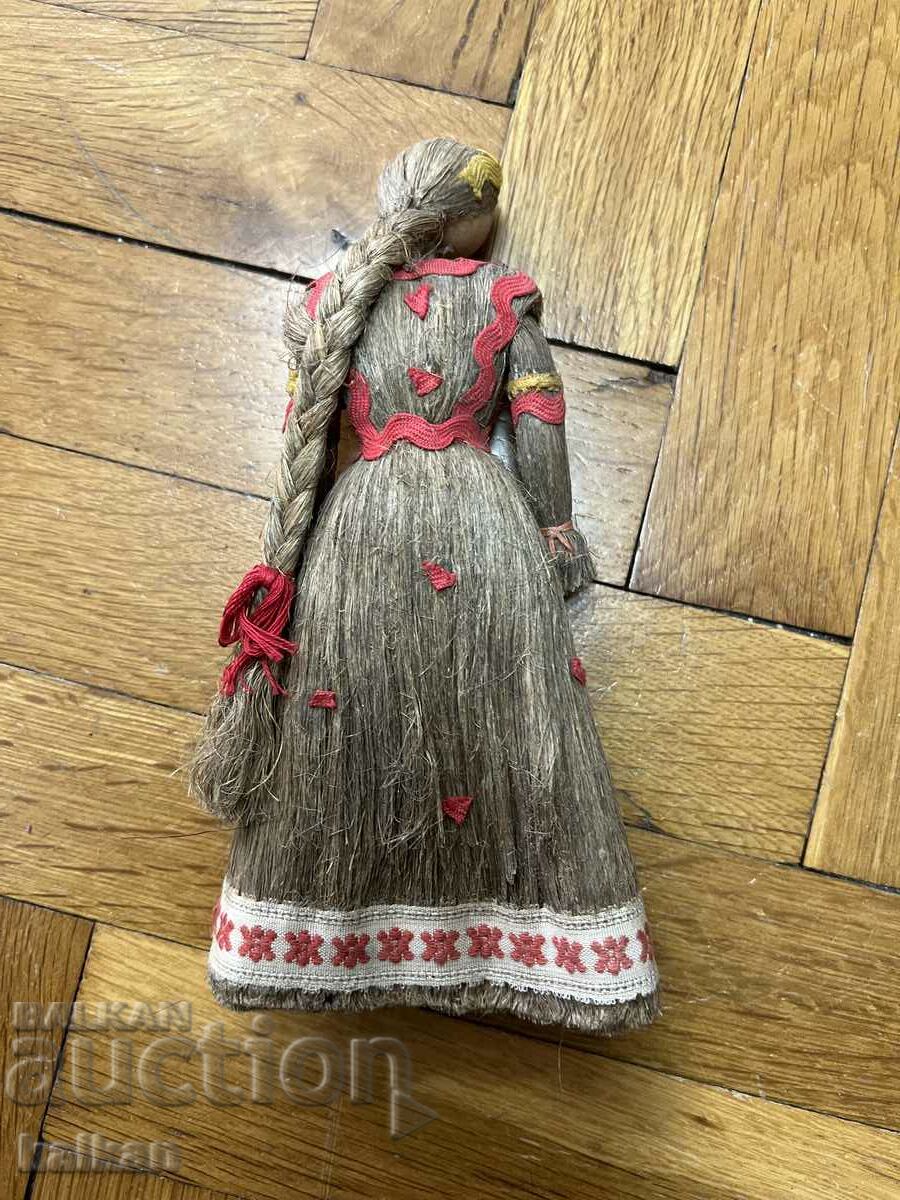 Auction Old straw doll Auction Old straw doll