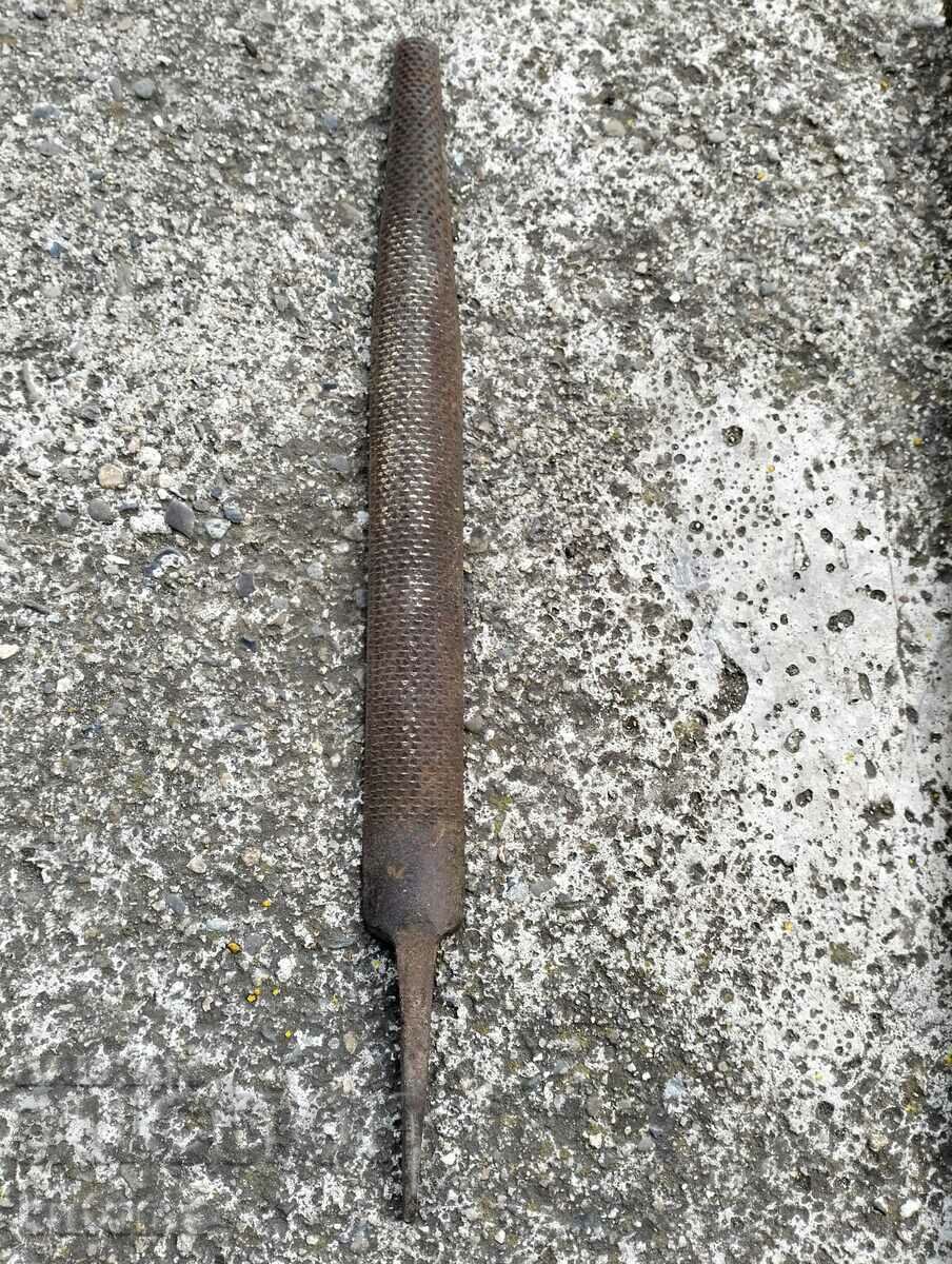 Licitație Fierăstrău vechi pentru prelucrarea lemnului Licitație Fierăstrău vechi pentru prelucrarea lemnului