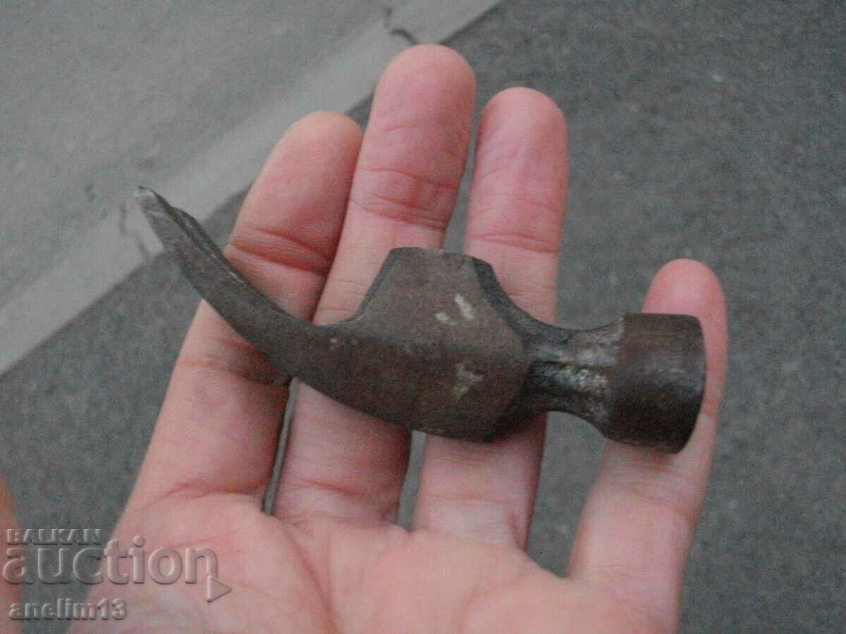 Auction OLD HAMMER HAMMER Auction OLD HAMMER HAMMER
