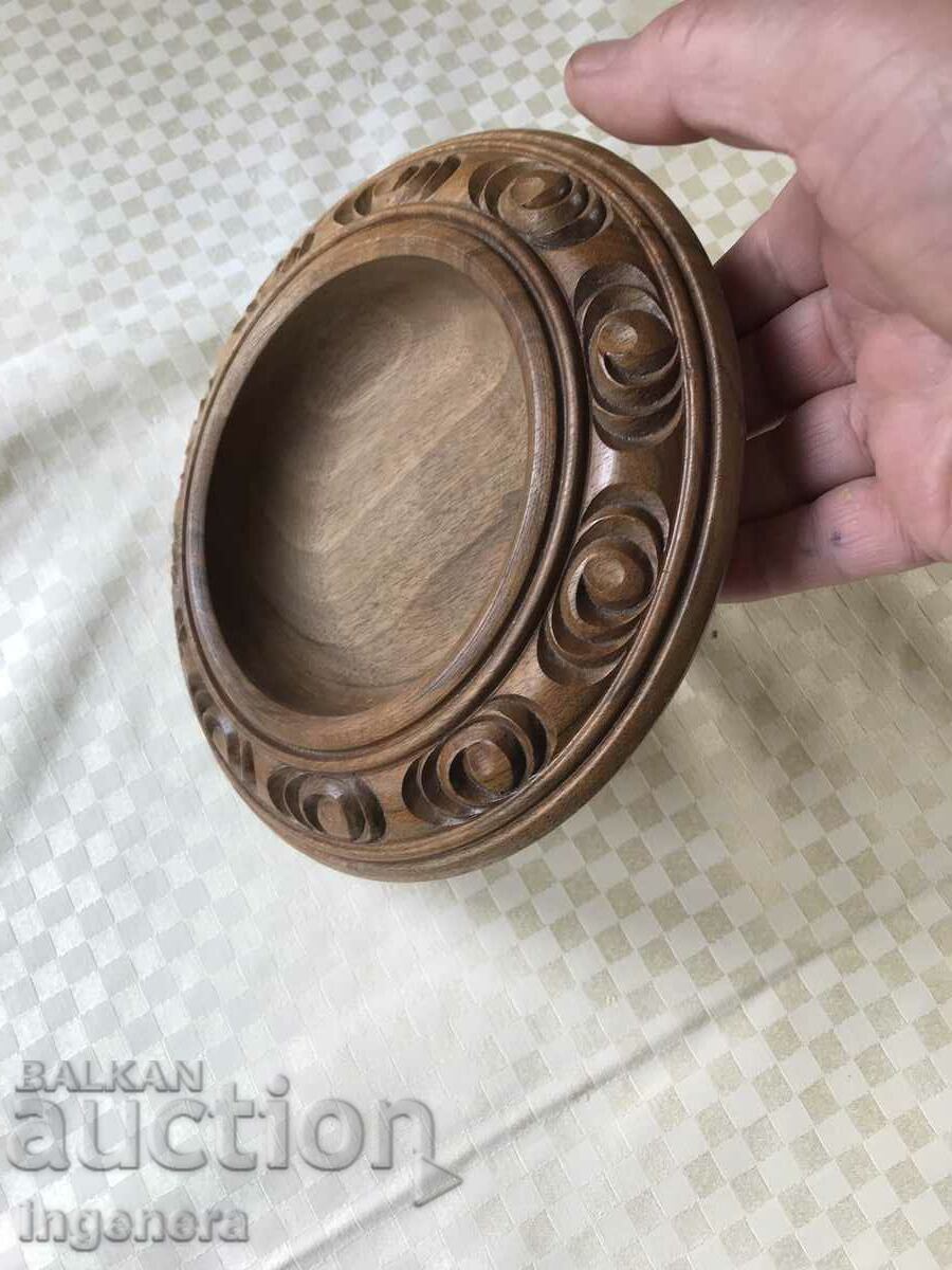 Delivery of BOWL CARVED WALNUT SOLID Delivery of BOWL CARVED WALNUT SOLID