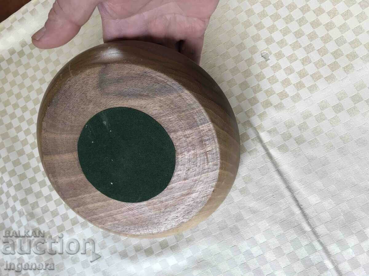 BOWL CARVED WALNUT SOLID - 7 BOWL CARVED WALNUT SOLID - 7