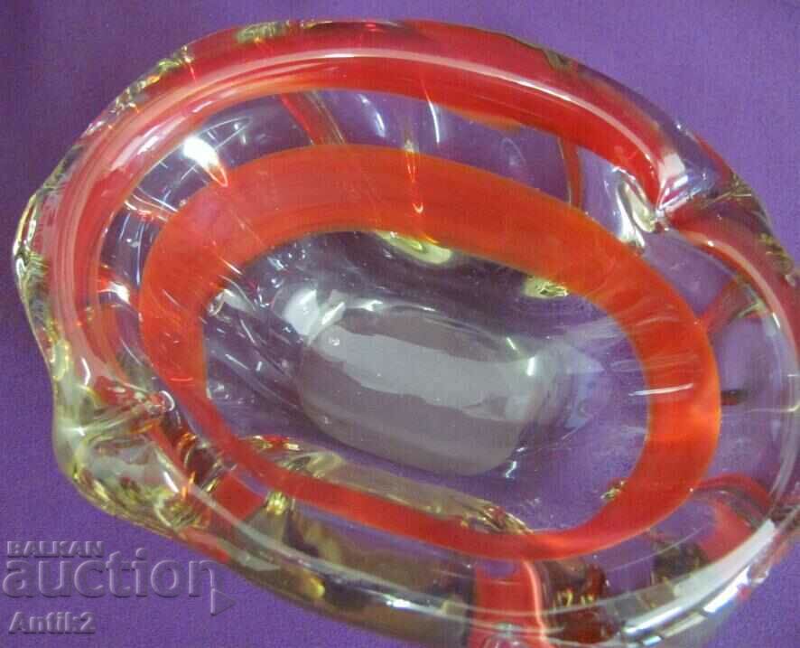 Auction Vintich Solid Ashtray Crystal Glass Auction Vintich Solid Ashtray Crystal Glass