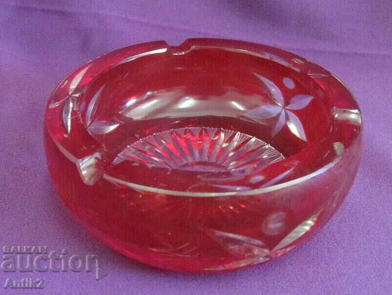 Vintich Massive Ashtray Red Crystal - 5 Vintich Massive Ashtray Red Crystal - 5