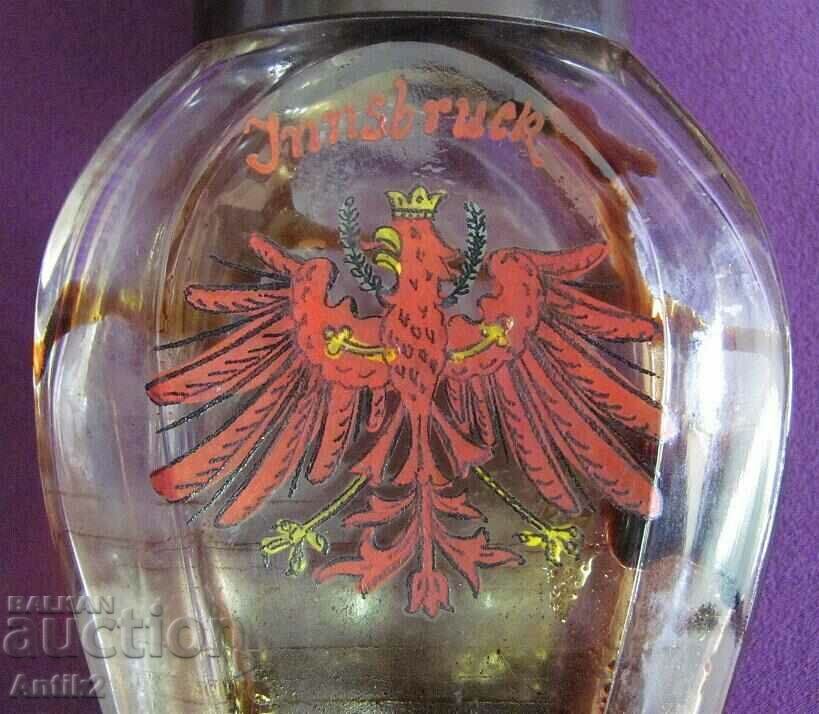 Δημοπρασία Παλιό γυάλινο μπουκάλι με καπάκια βακελίτη Δημοπρασία Παλιό γυάλινο μπουκάλι με καπάκια βακελίτη