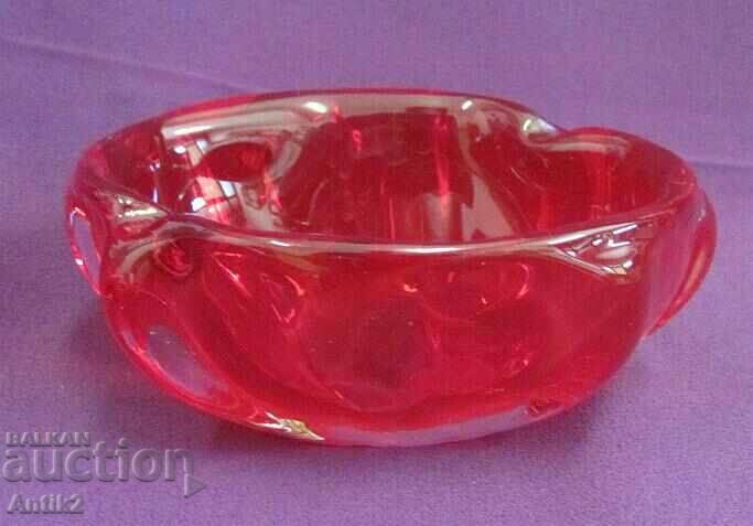Vintich Solid Ashtray Crystal Glass with price 65.00 BGN | € 33.23 Vintich Solid Ashtray Crystal Glass with price 65.00 BGN | € 33.23