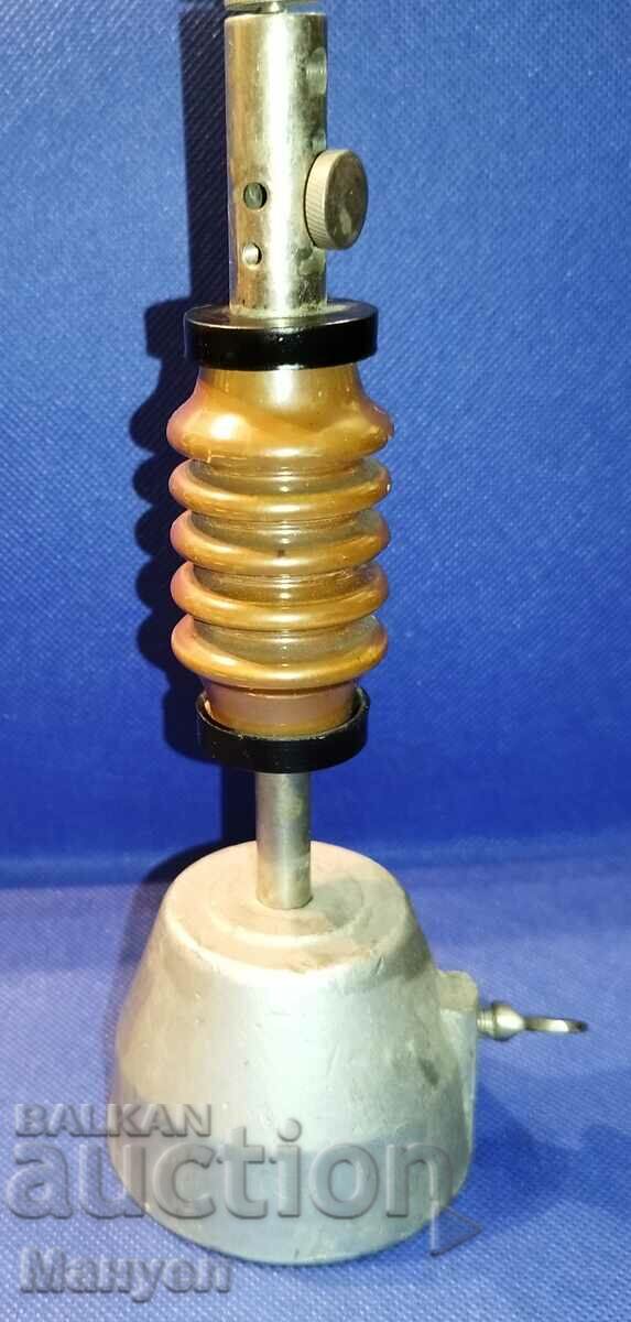 Old model solid core insulator. with price 60.00 BGN | € 30.68 Old model solid core insulator. with price 60.00 BGN | € 30.68