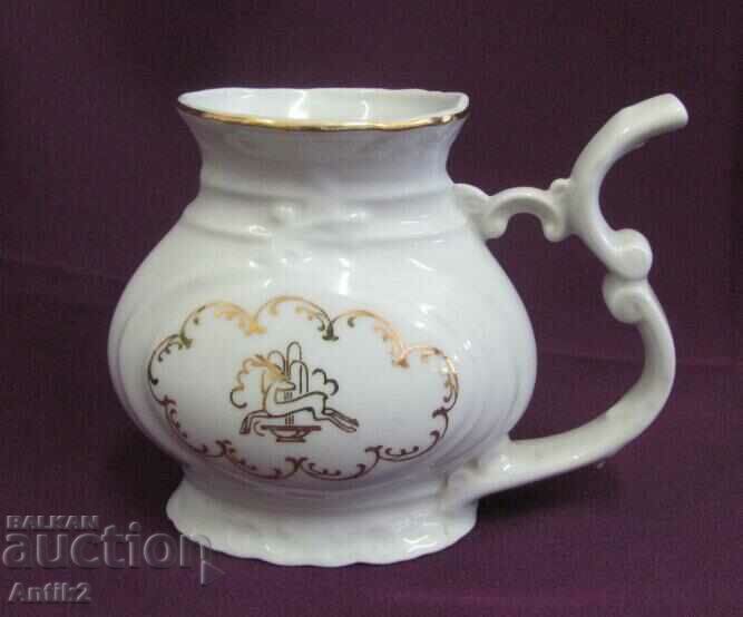 Vintich Porcelain Water Feeder Czechoslovakia with price 35.00 BGN | € 17.90 Vintich Porcelain Water Feeder Czechoslovakia with price 35.00 BGN | € 17.90