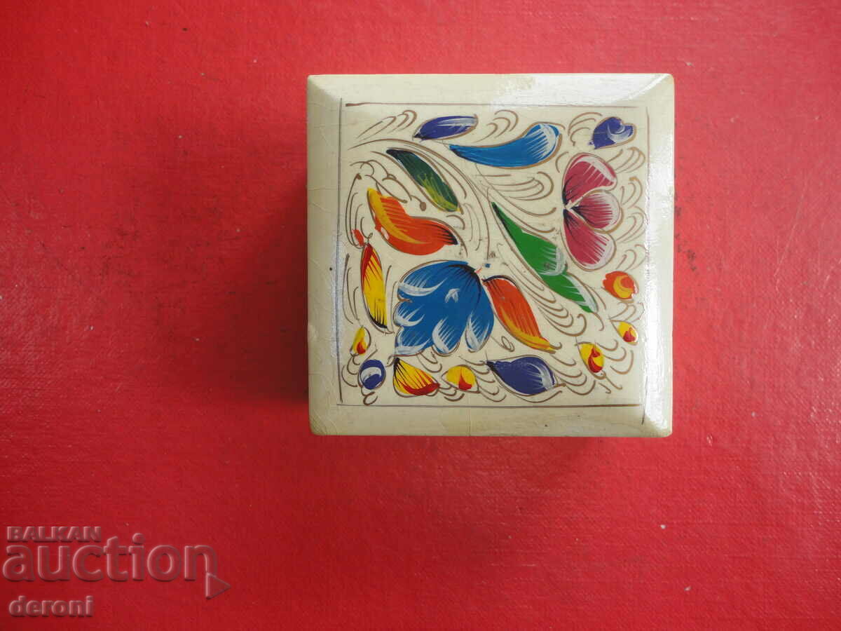 Ένα υπέροχο ξύλινο κουτί - 6 Ένα υπέροχο ξύλινο κουτί - 6