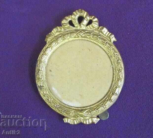 19th Century Antique Small Bronze Picture Frame - 7