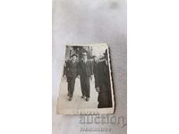 Снимка София Двама мъже на разходка по улица Пиротска 1938