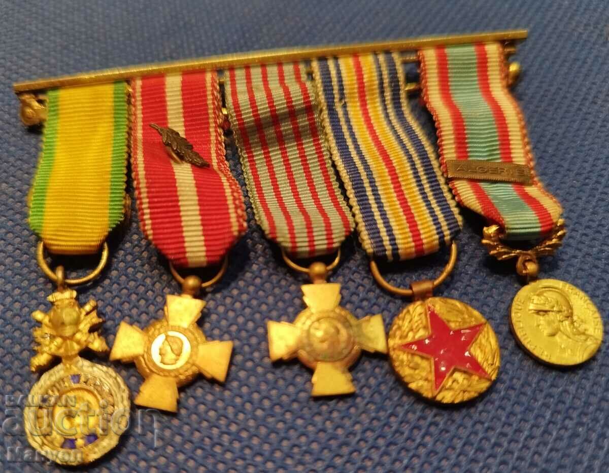 Old set of military awards - miniatures. with price 180.00 BGN | € 92.03