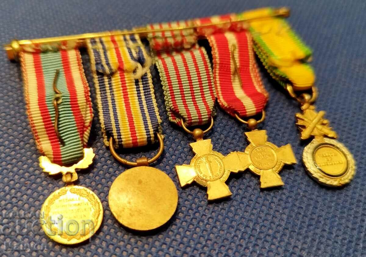 Old set of military awards - miniatures. - 6