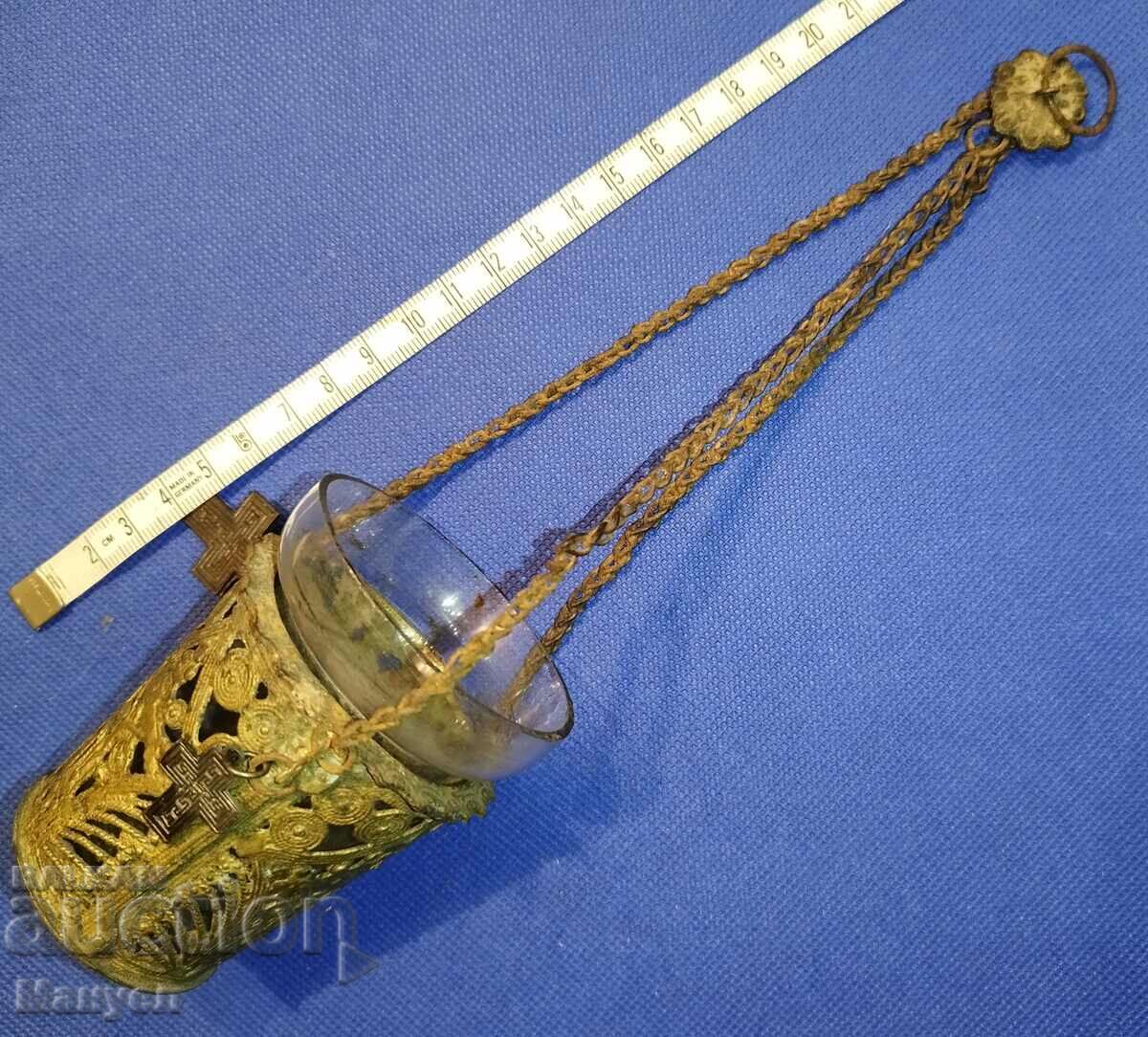 Delivery of Old Bulgarian lamp.