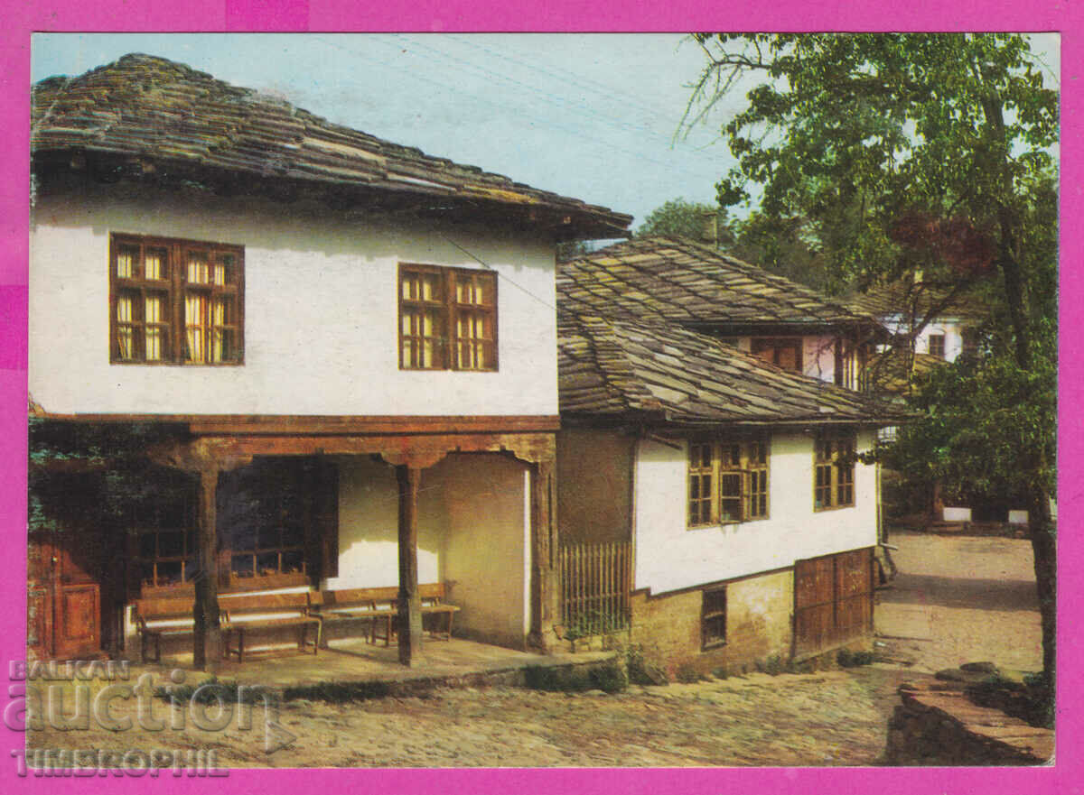 308285 / Satul Bozhentsi Case vechi D-542-A Fotoizdat Bulgaria