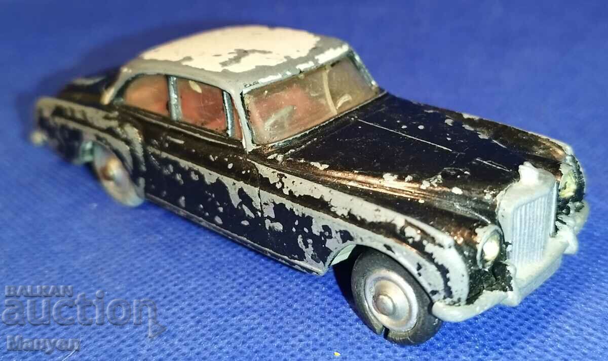 Старо моделче . с цена 29.90 лв. | € 15.29 Старо моделче . с цена 29.90 лв. | € 15.29