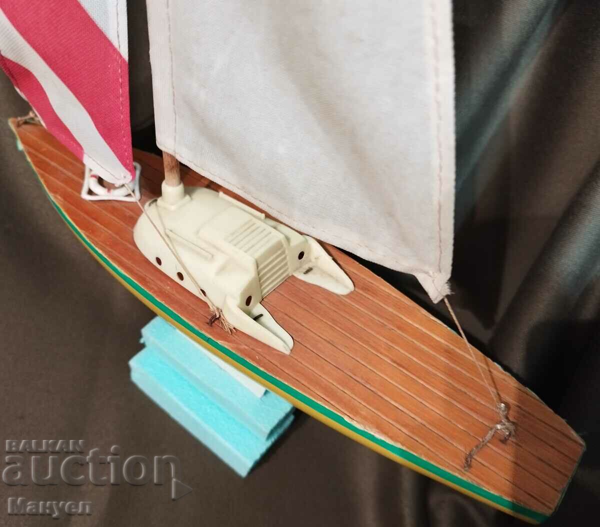 Old model of a yacht, a sailboat. - 6 Old model of a yacht, a sailboat. - 6