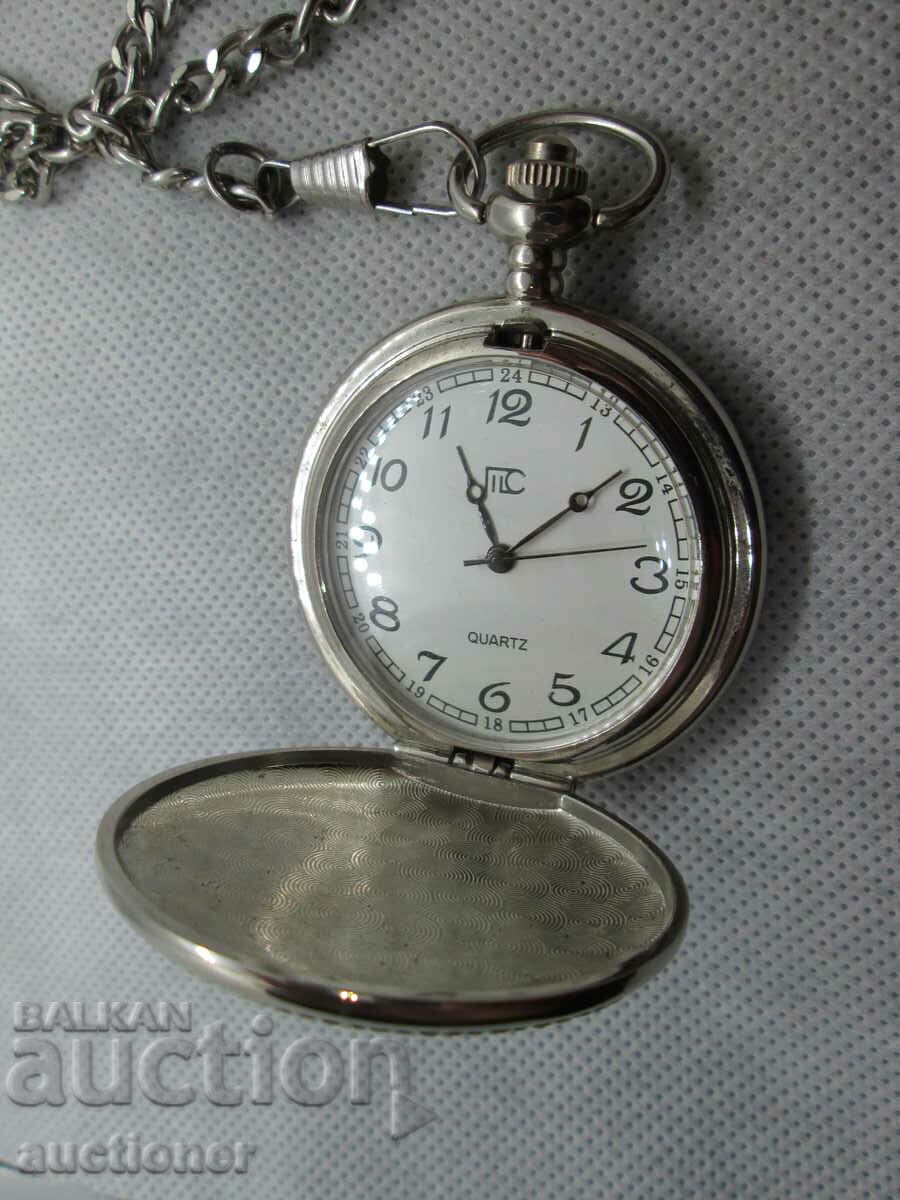 QUARTZ POCKET WATCH, I DON'T KNOW IF IT WORKS with price 10.00 BGN | € 5.11 QUARTZ POCKET WATCH, I DON'T KNOW IF IT WORKS with price 10.00 BGN | € 5.11