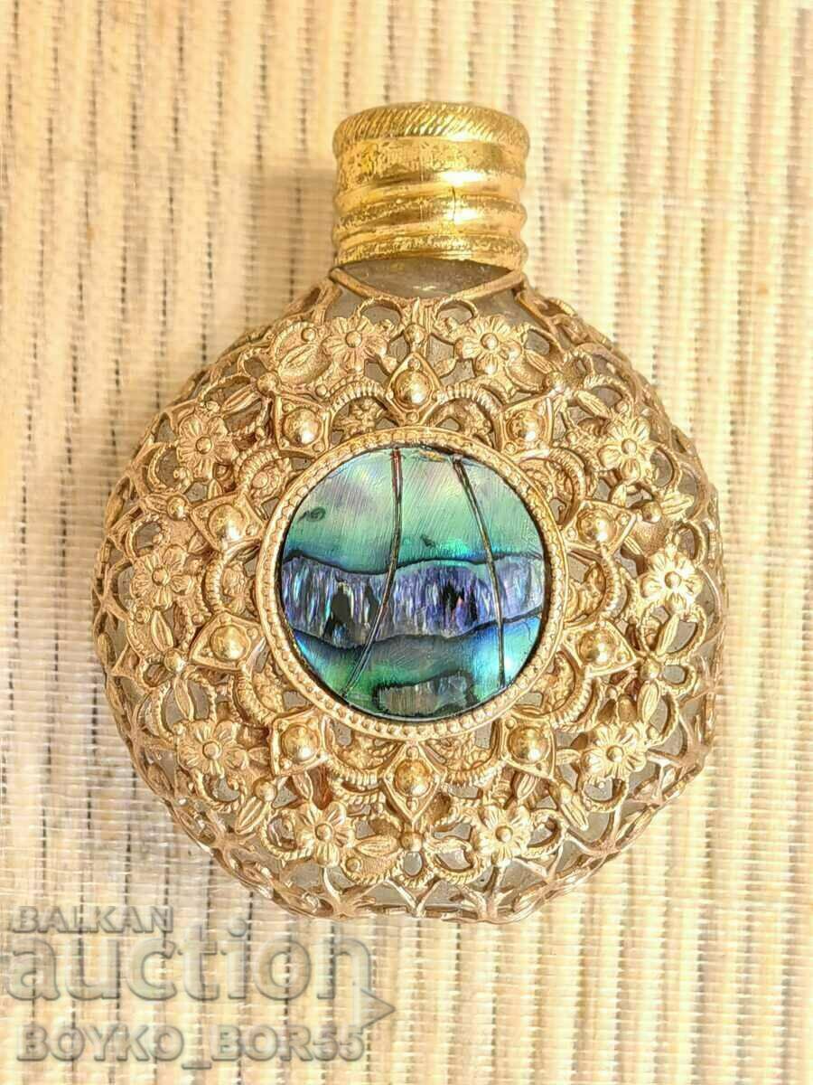 Antique Perfume Bottle with Gold Filigree Hardware - 6 Antique Perfume Bottle with Gold Filigree Hardware - 6