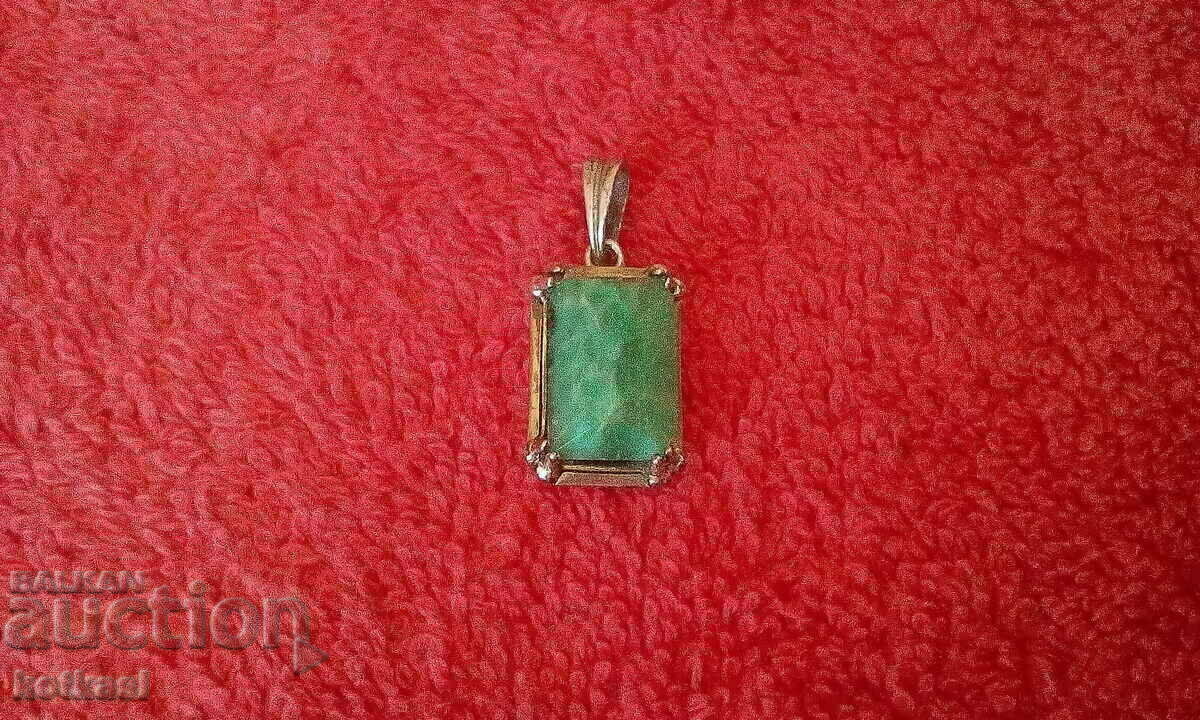 Old Silver 800 Green Semi Precious Stone Pendant