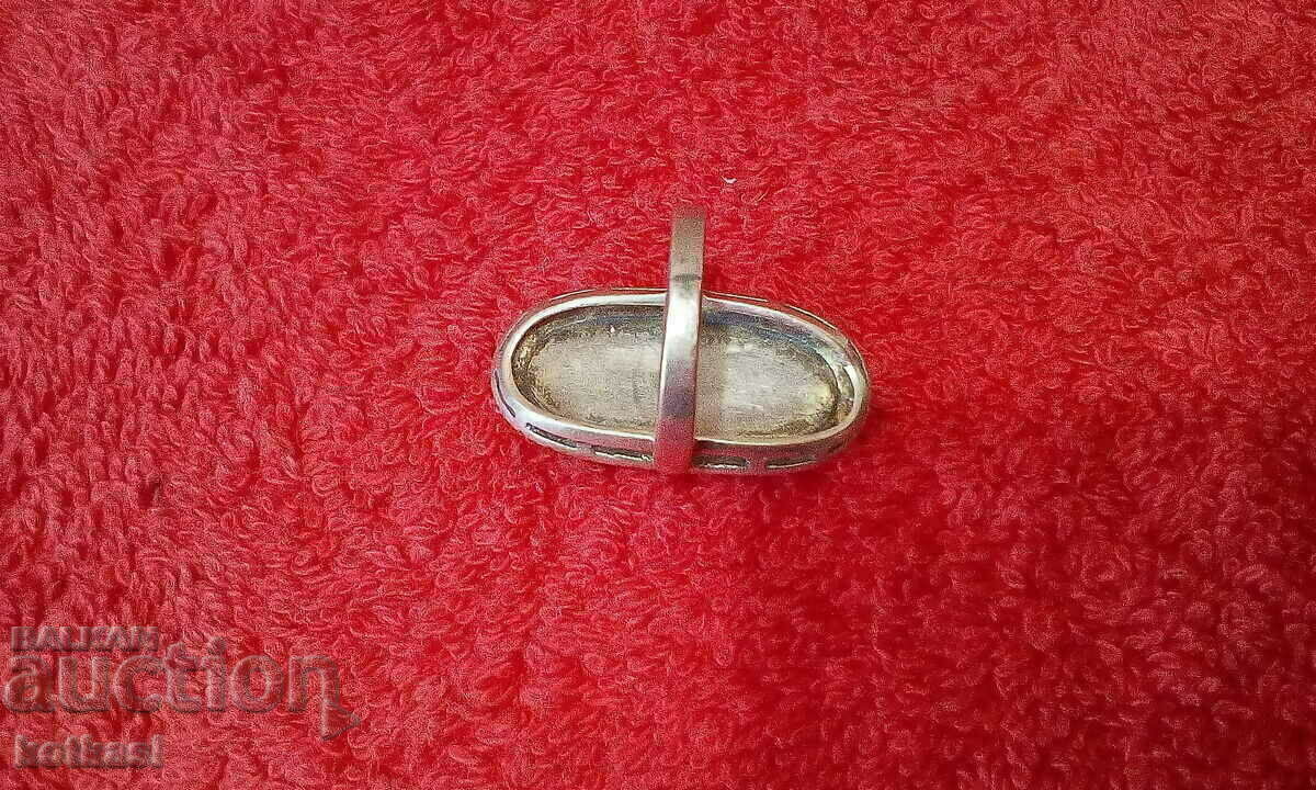 Delivery of Old silver 925 ring semi-precious stones marked