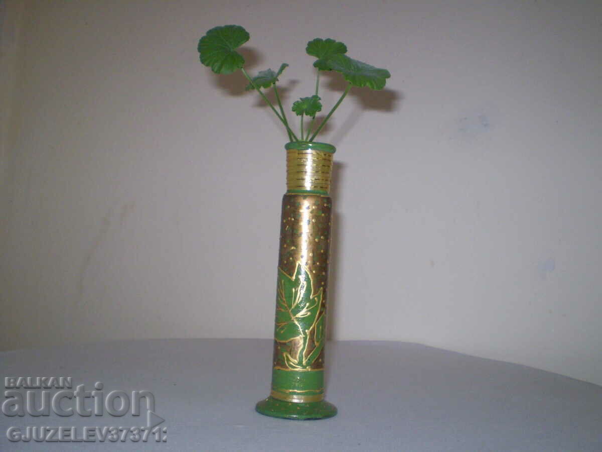 VINTAGE BEAUTIFUL HANDCRAFTED PAINTED GLASS VASE IN with price 119.00 BGN | € 60.84 VINTAGE BEAUTIFUL HANDCRAFTED PAINTED GLASS VASE IN with price 119.00 BGN | € 60.84