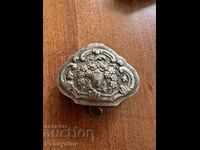 OLD SILVER WROUGHT RENAISSANCE SNUFF BOX